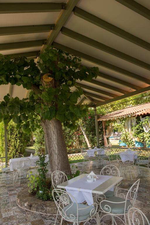 Petrino Eco Village Афитос Екстериор снимка